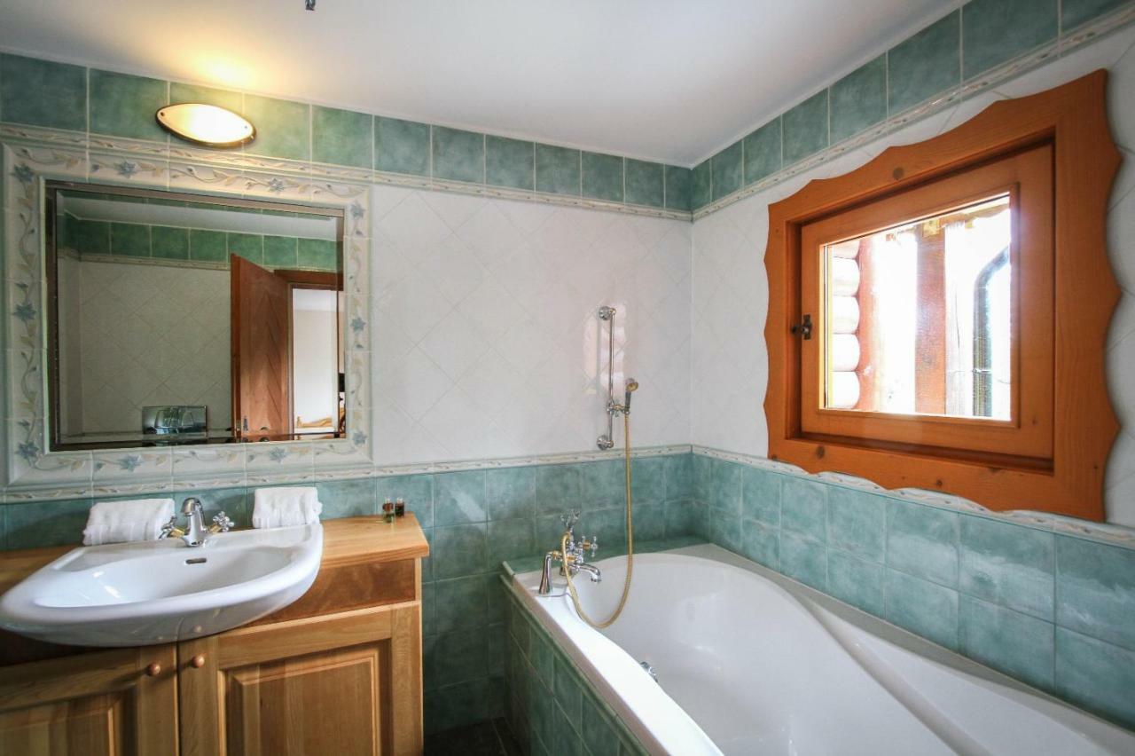 Koliba Expo Hotel Zelezna Zewnętrze zdjęcie