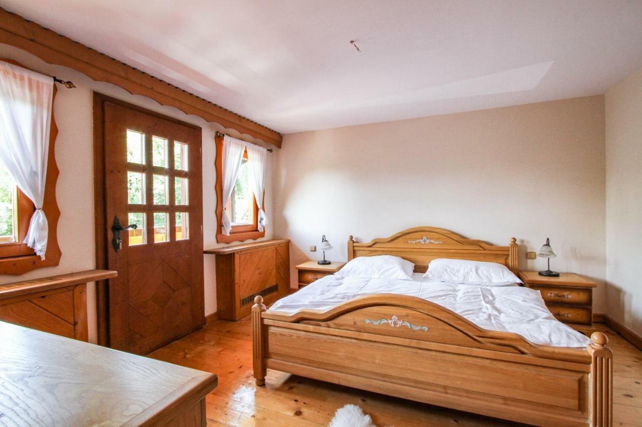 Koliba Expo Hotel Zelezna Zewnętrze zdjęcie